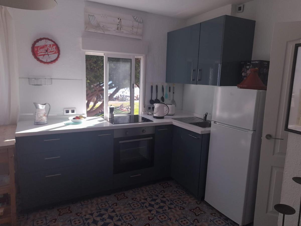 Beachfront House Malaga Luaran gambar